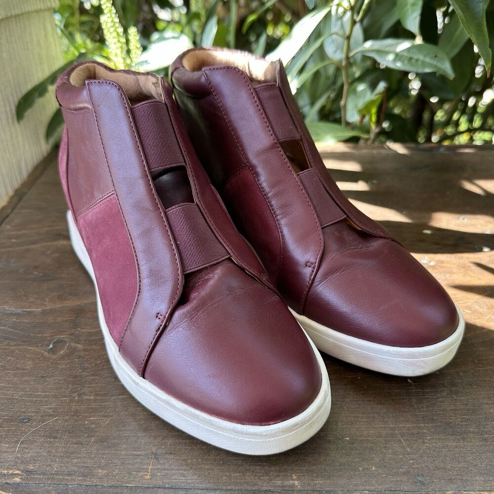 Vionic Leather Slip On Sneakers Burgundy Hidden Wedge Comfort Chic 9